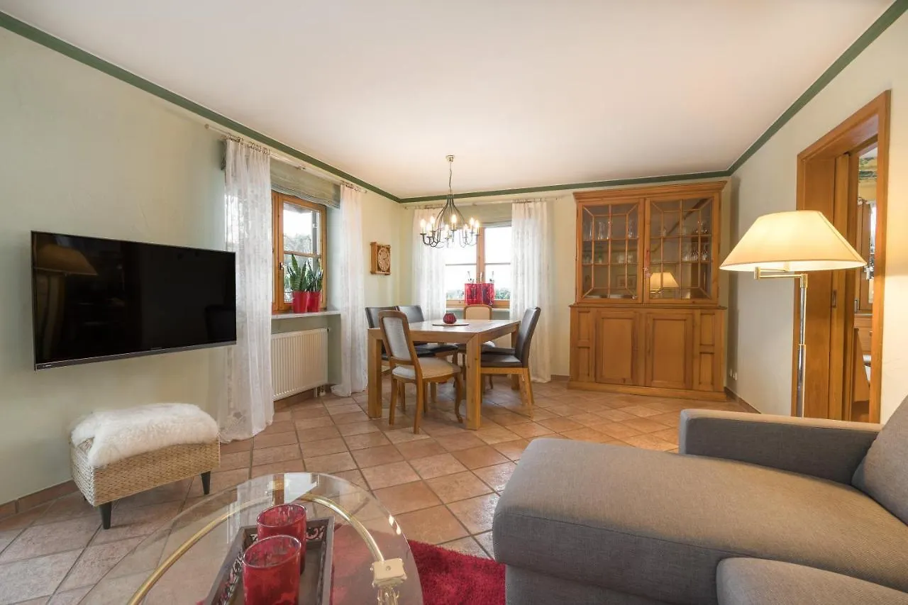 Apartment Ferienwohnungen Alpentraum - Landhaus Kiesel Oberstdorf