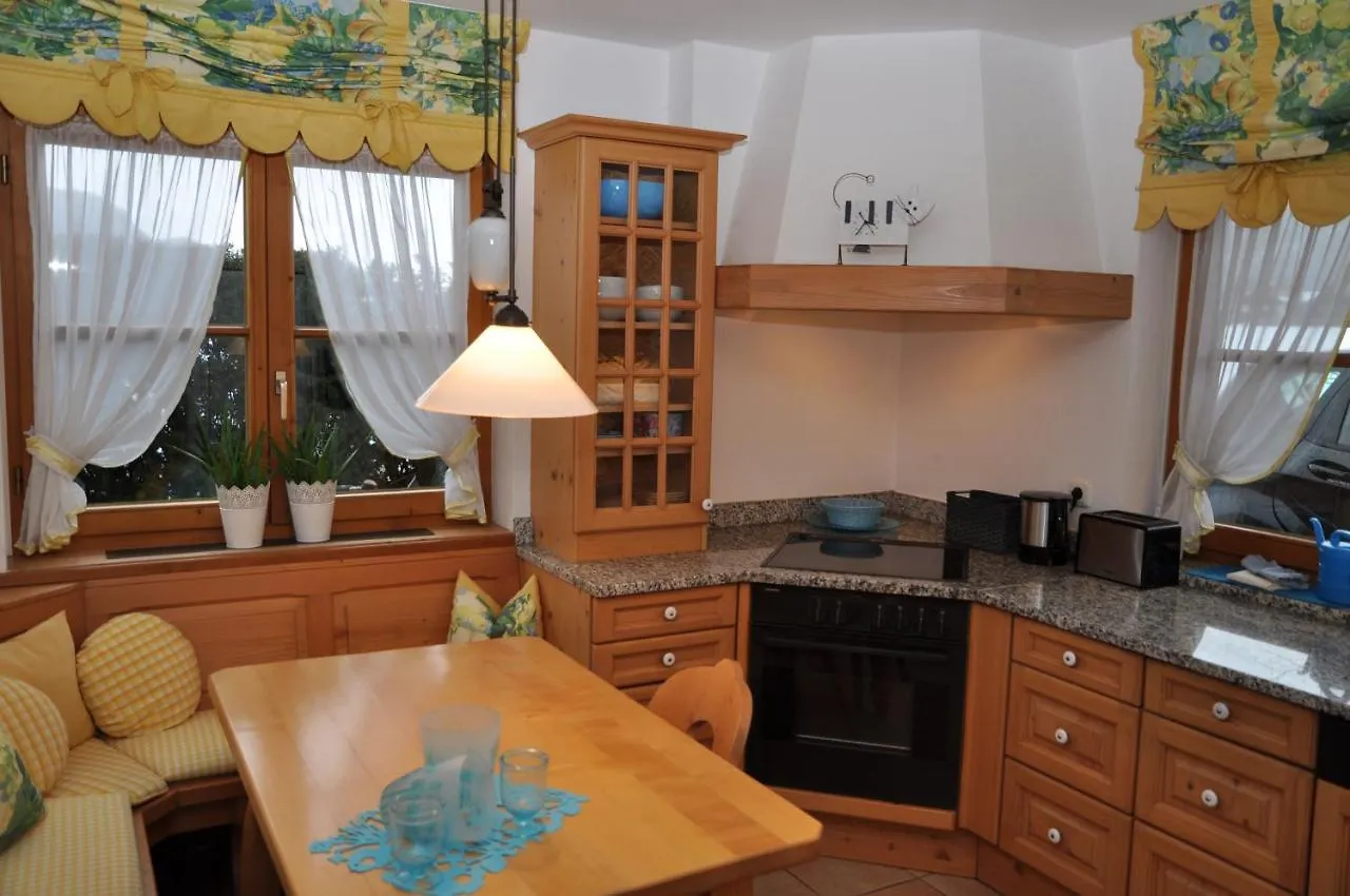 Ferienwohnungen Alpentraum - Landhaus Kiesel Oberstdorf 0*,  Germany