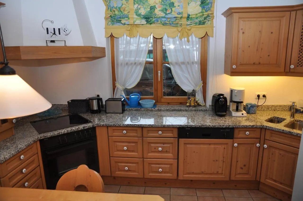 Ferienwohnungen Alpentraum - Landhaus Kiesel Oberstdorf Apartment