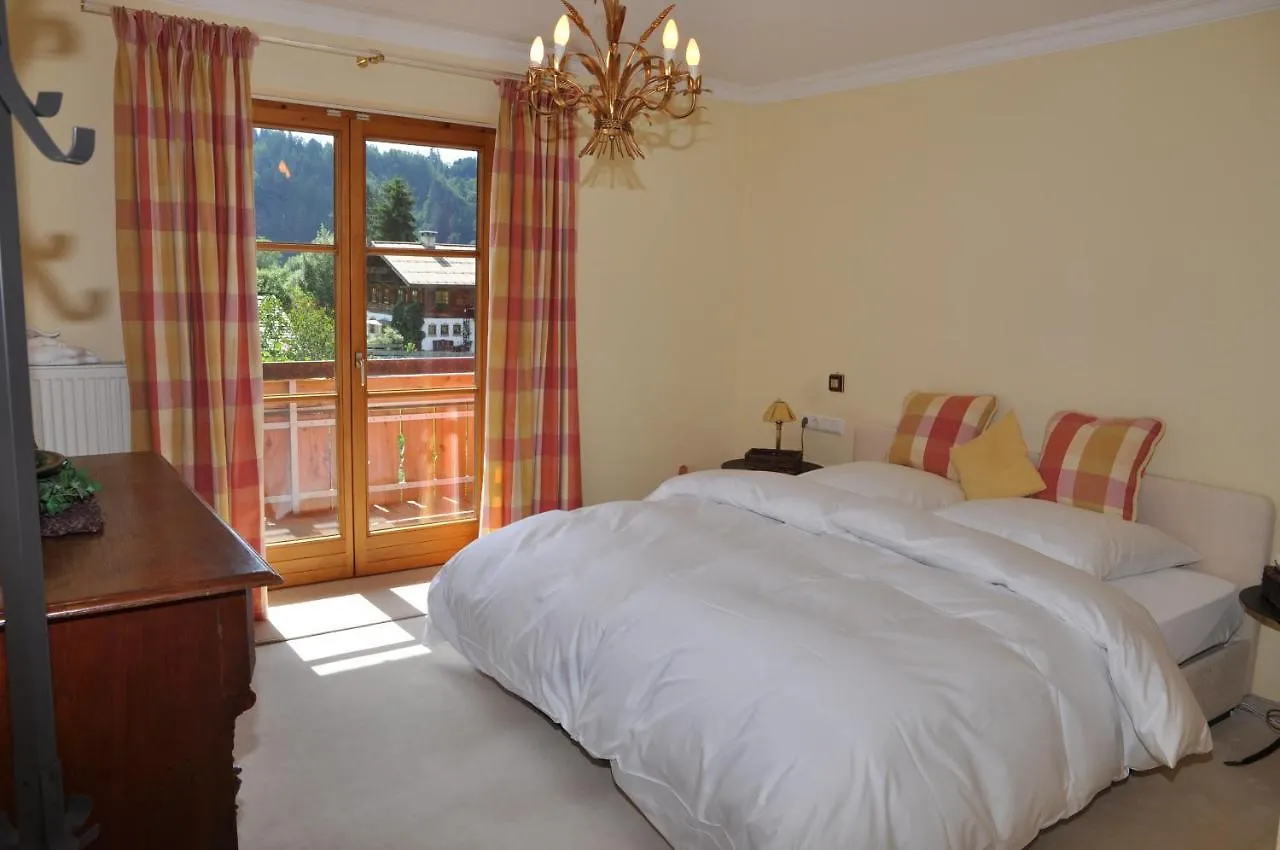 Ferienwohnungen Alpentraum - Landhaus Kiesel Oberstdorf Apartment