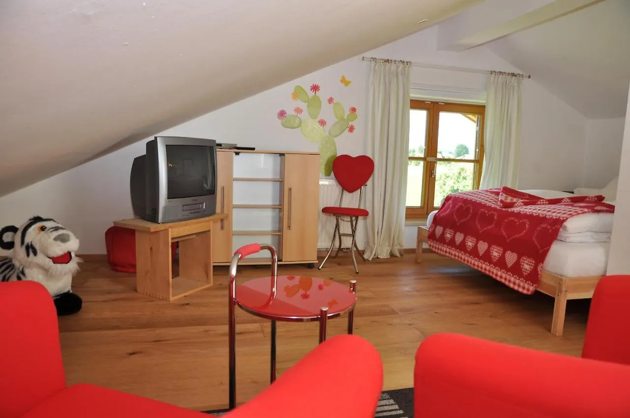 Ferienwohnungen Alpentraum - Landhaus Kiesel Oberstdorf 0*,