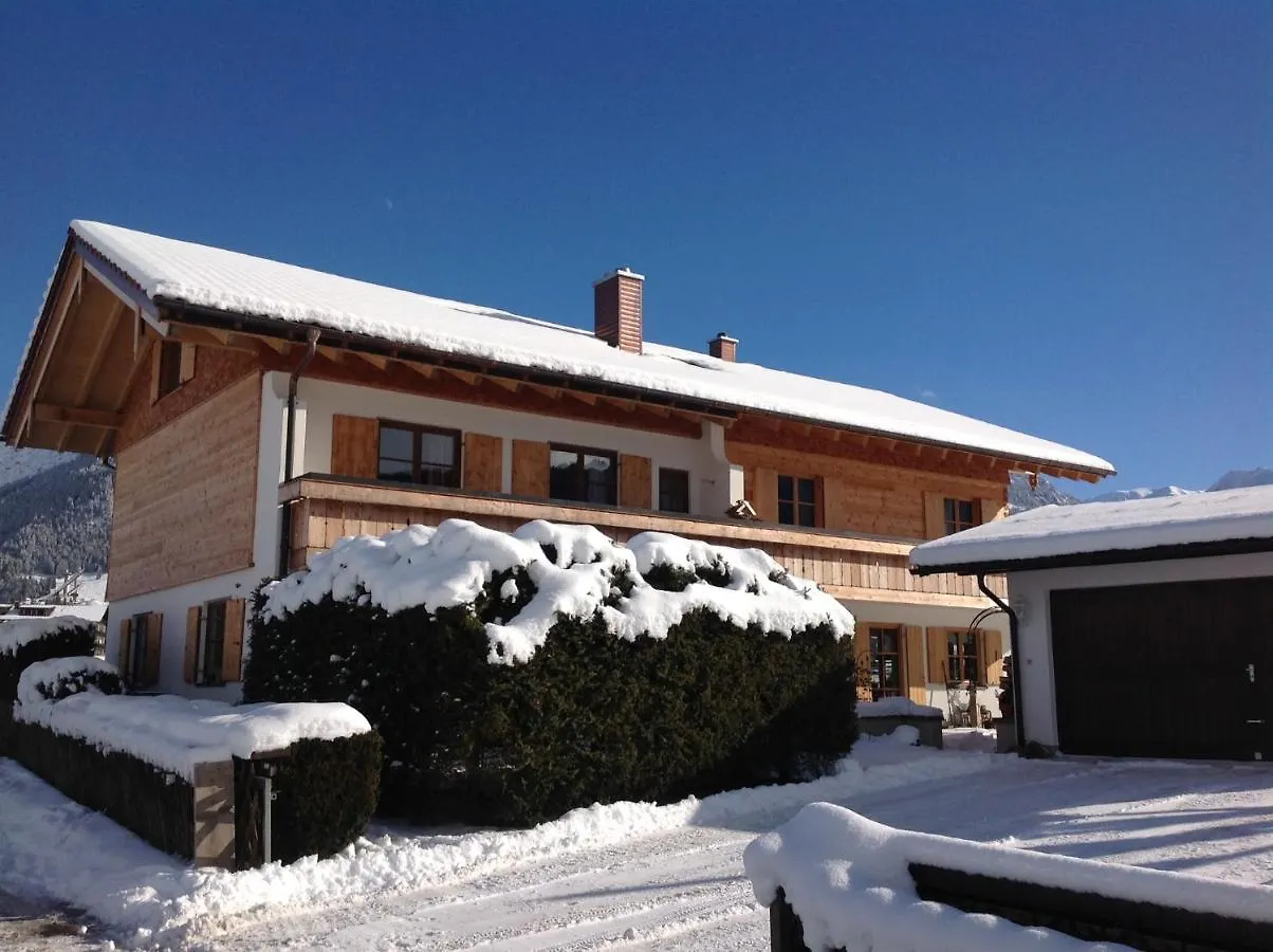 Apartment Ferienwohnungen Alpentraum - Landhaus Kiesel Oberstdorf Germany