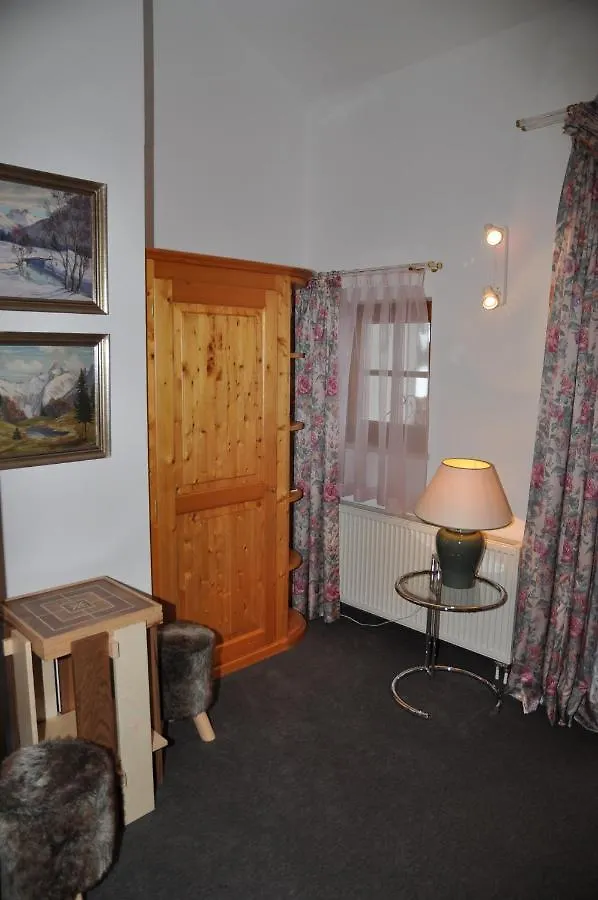 Ferienwohnungen Alpentraum - Landhaus Kiesel Oberstdorf Apartment